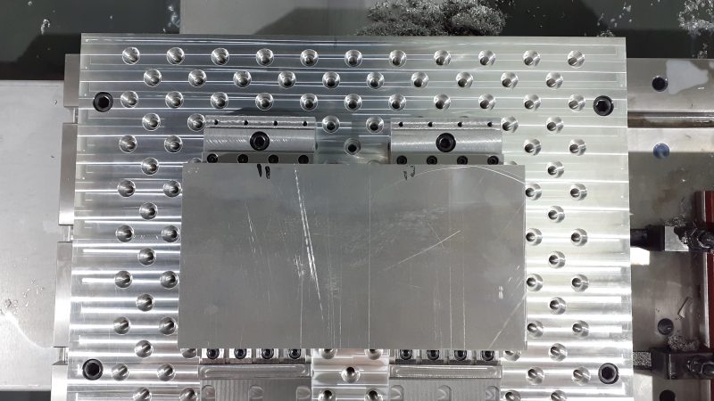 Vue machine - table bridage (dessus)